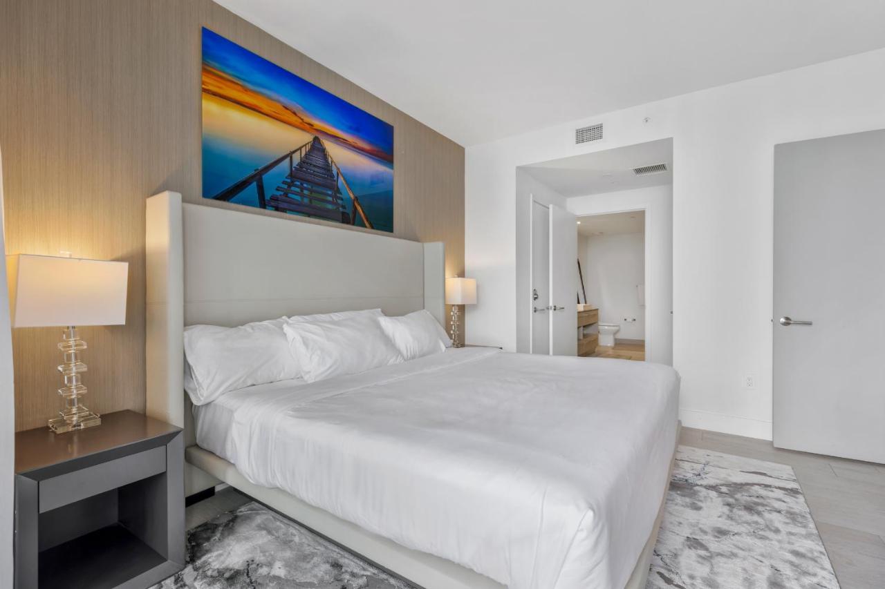 Hyde House - Luxury Waterfront 2Br 2Ba Apartment Suite With Direct Ocean View, Roof Top Pool, Resort Amenities 할리우드 외부 사진