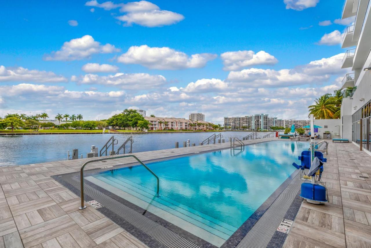 Hyde House - Luxury Waterfront 2Br 2Ba Apartment Suite With Direct Ocean View, Roof Top Pool, Resort Amenities 할리우드 외부 사진