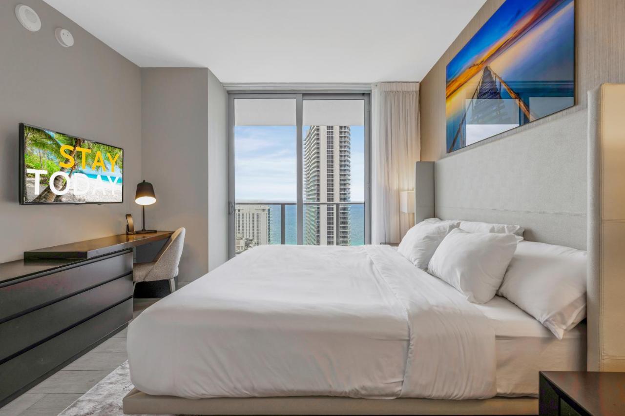 Hyde House - Luxury Waterfront 2Br 2Ba Apartment Suite With Direct Ocean View, Roof Top Pool, Resort Amenities 할리우드 외부 사진
