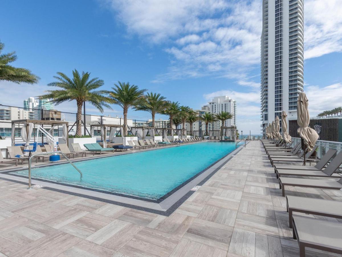 Hyde House - Luxury Waterfront 2Br 2Ba Apartment Suite With Direct Ocean View, Roof Top Pool, Resort Amenities 할리우드 외부 사진